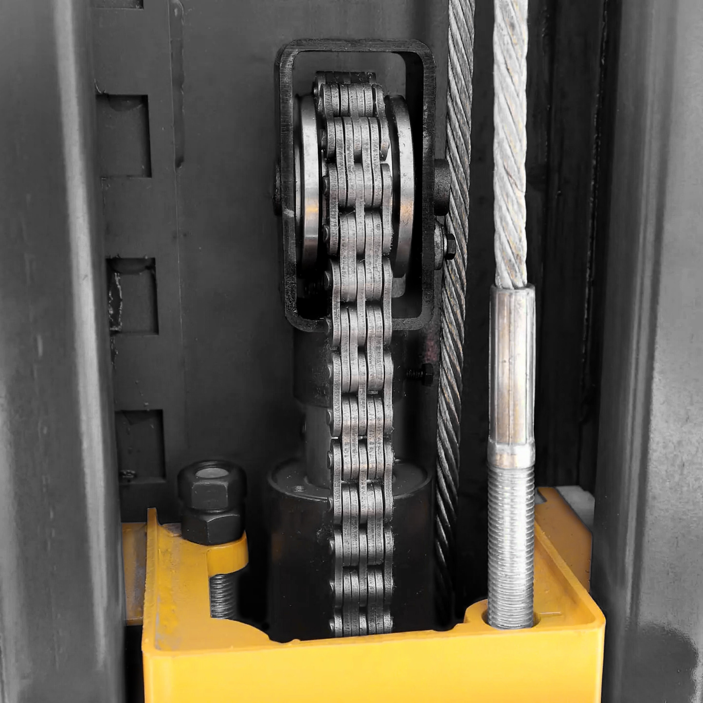 Chain-Over Lifting System