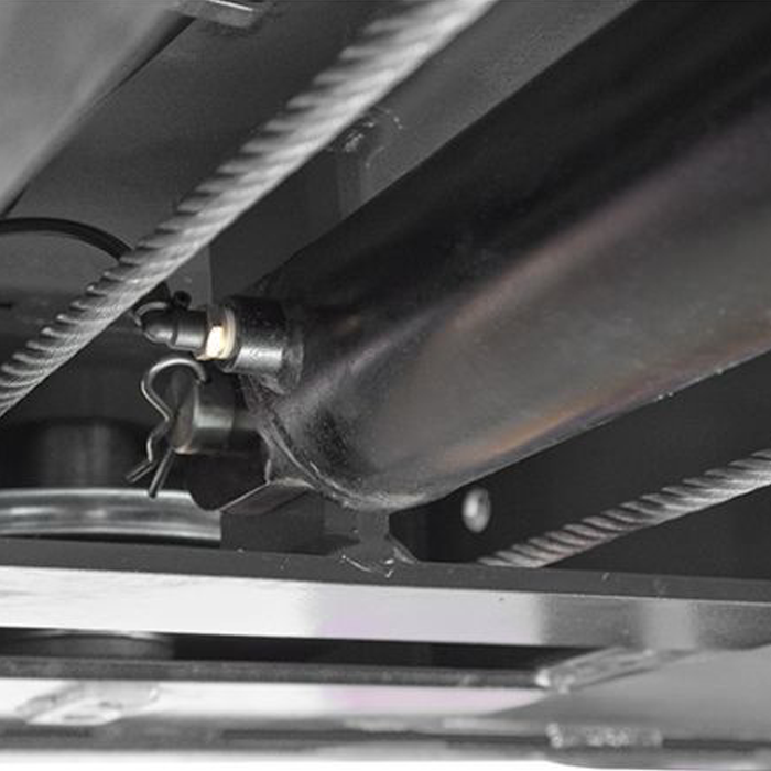 Safety Locks, Hydraulic Control, and Dependable Daily Operation