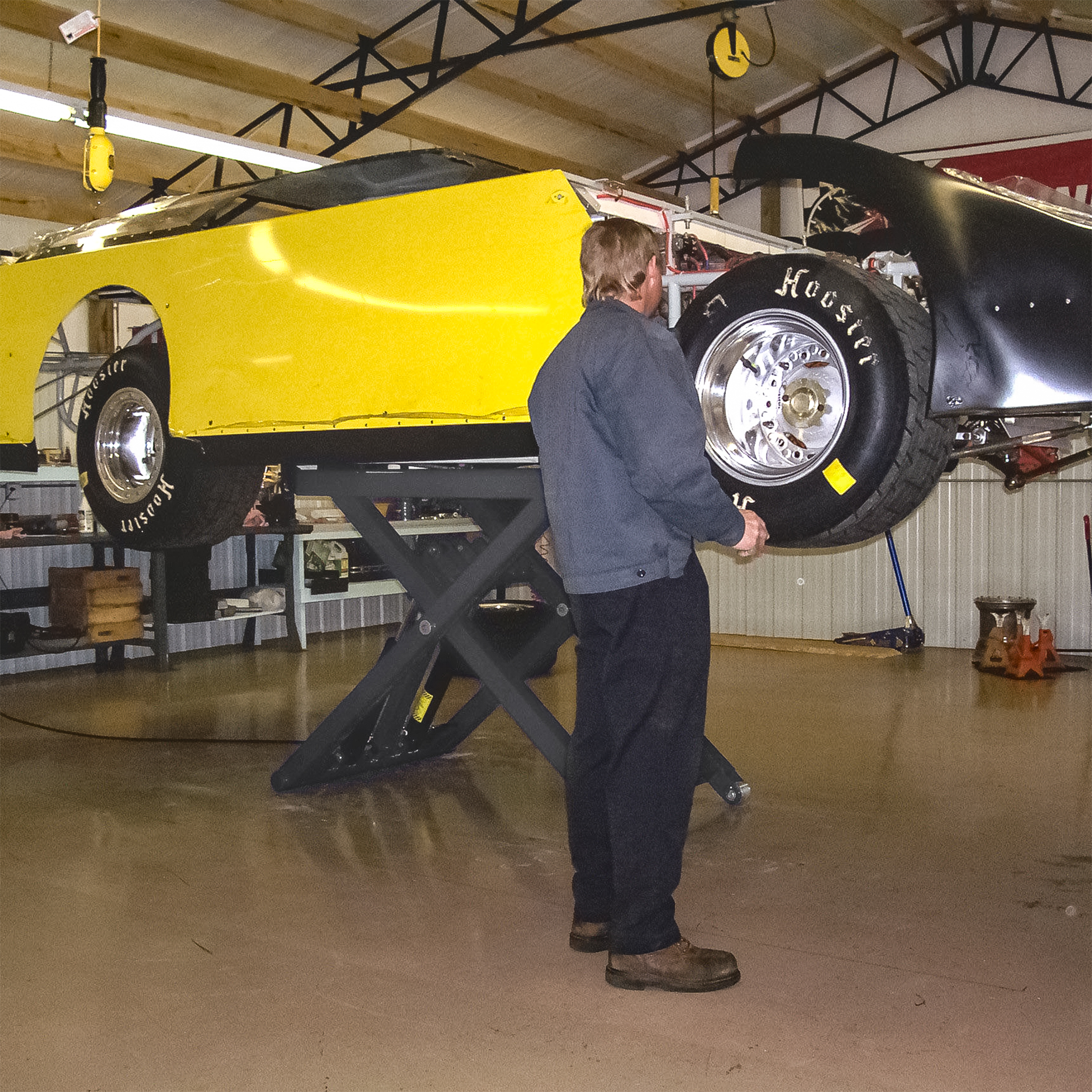 Compact Footprint with Bay-to-Bay Mobility