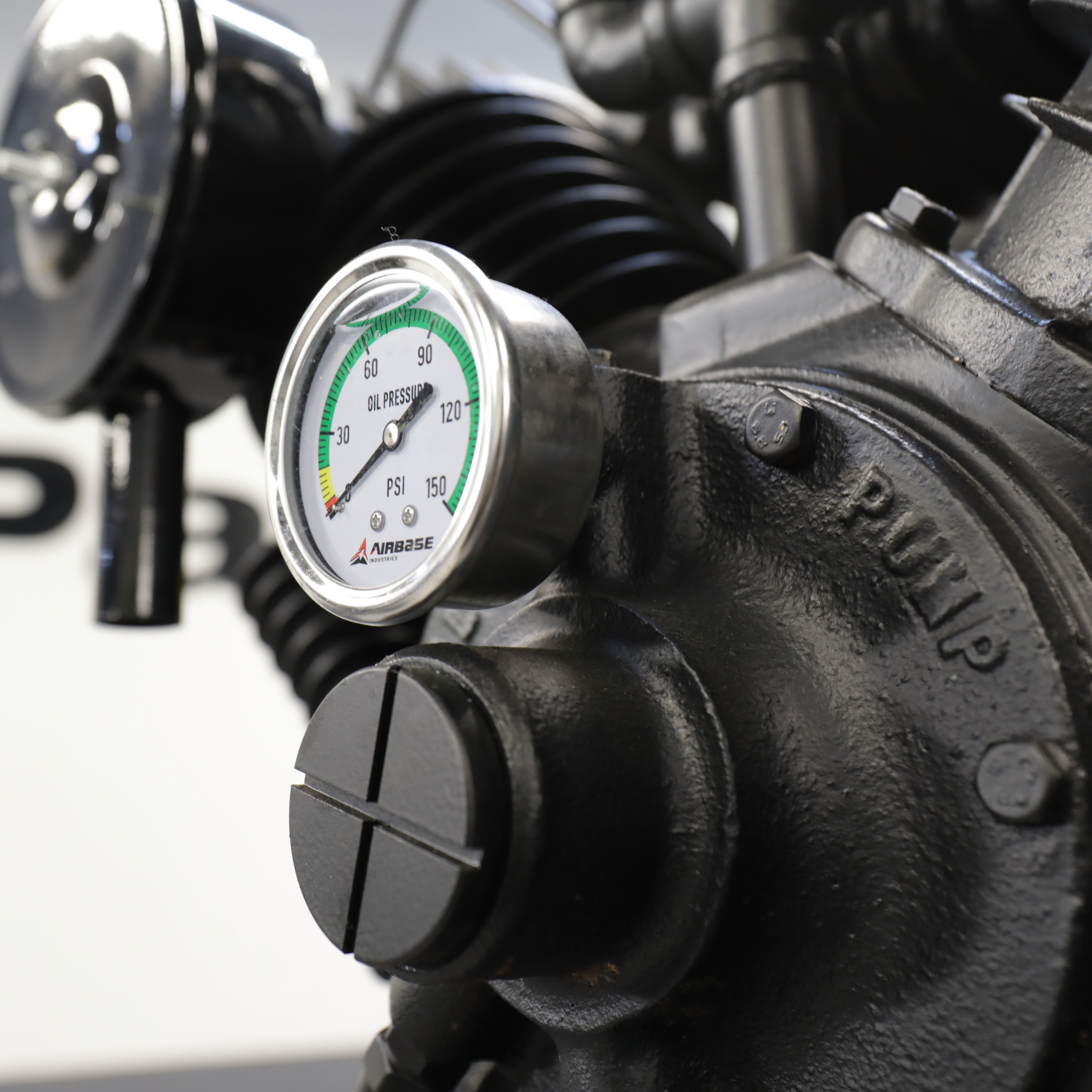 Cast-Iron V-Max Pump for Extreme-Duty Air Performance
