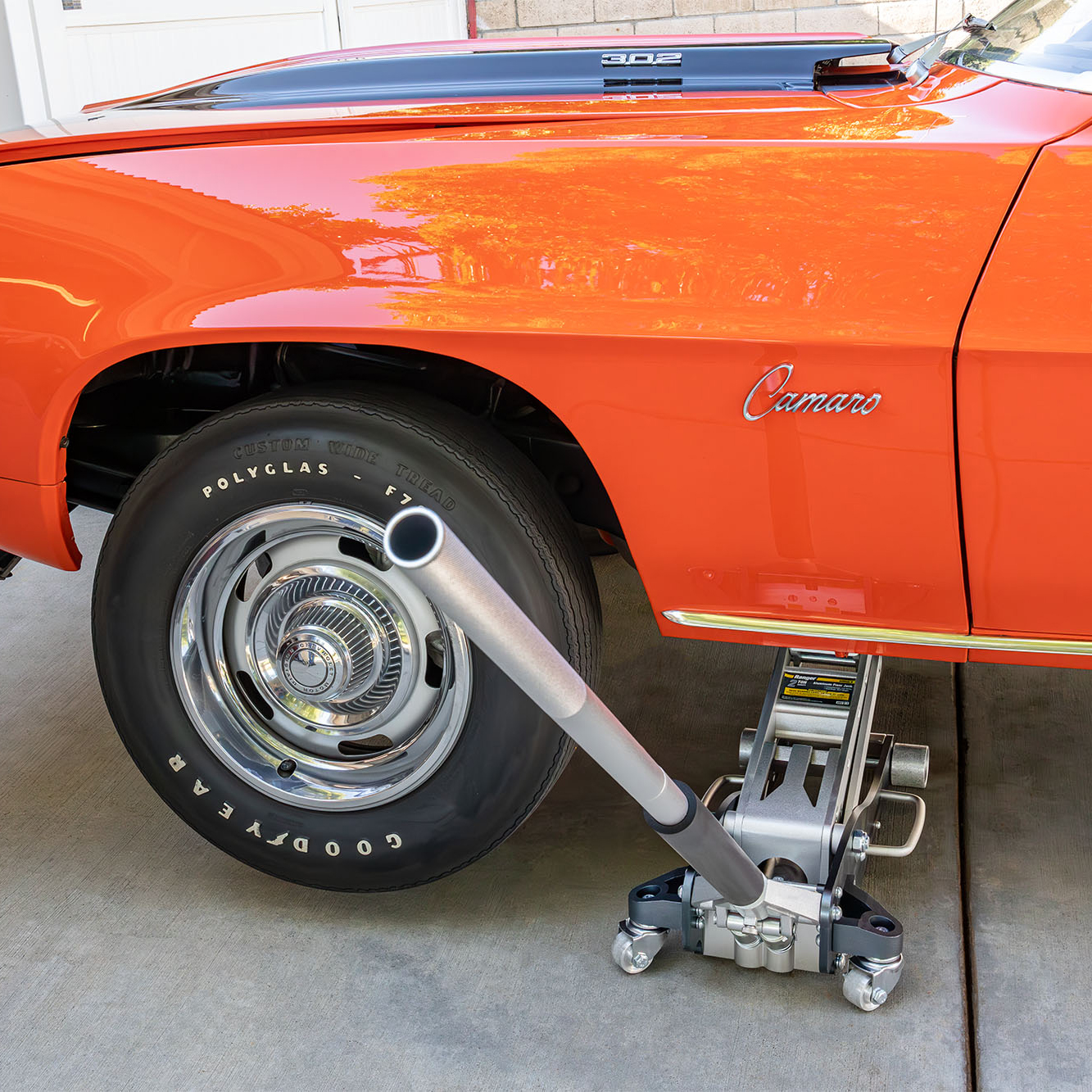Double-Sealed Hydraulics and Built-In Overload Valve