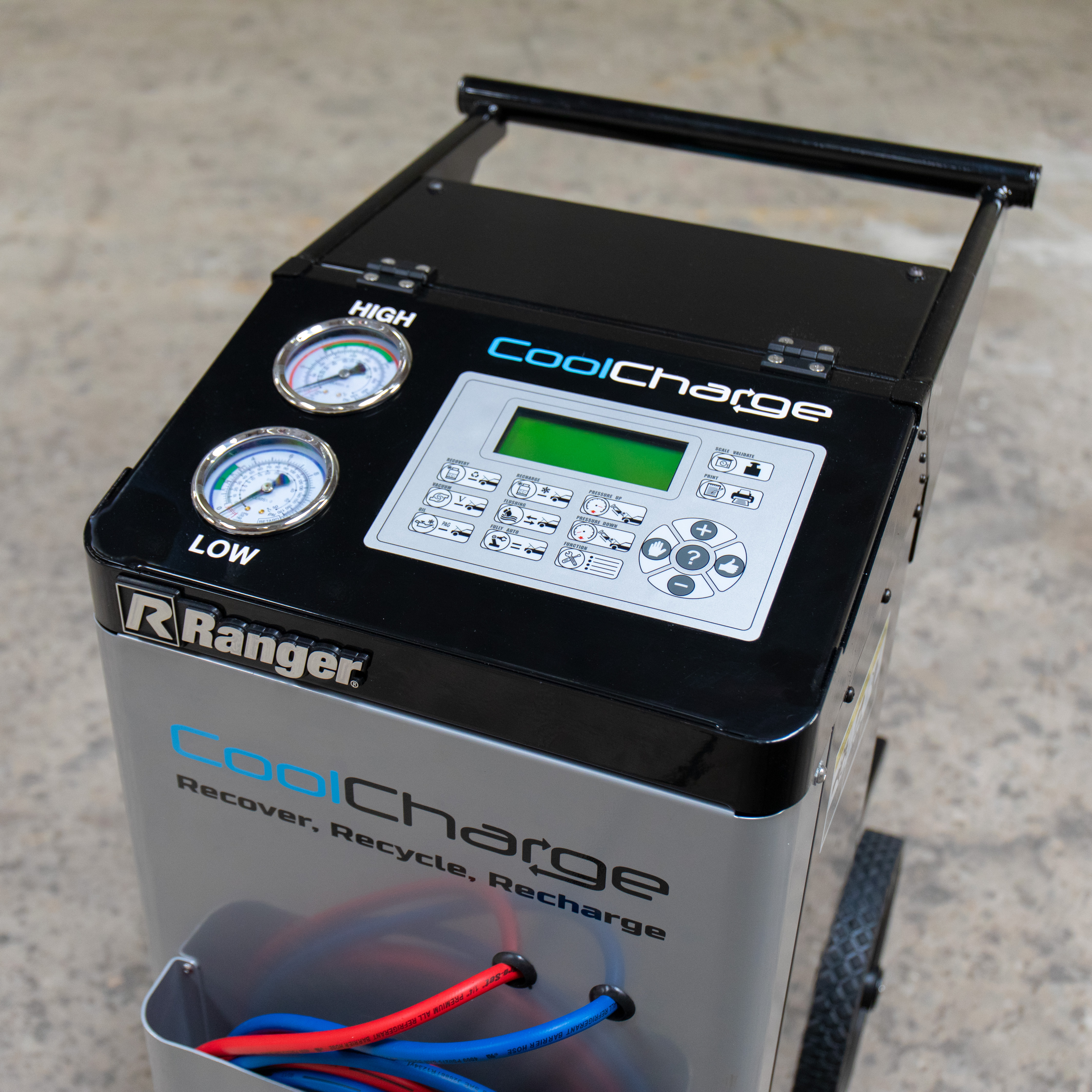 Programmable R-134a A/C Machine Built for Shop Productivity