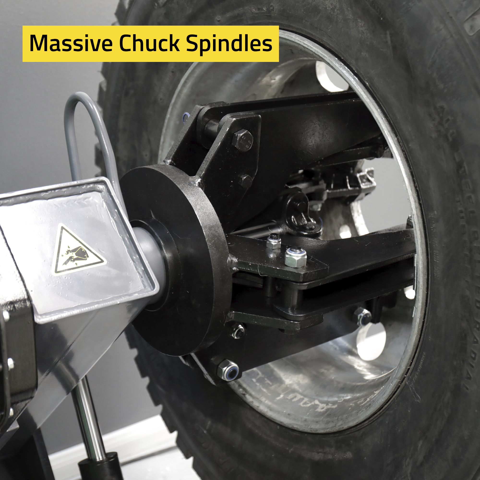 Super-Duty Hydraulic Drive with Massive Chuck and Spindle Assembly