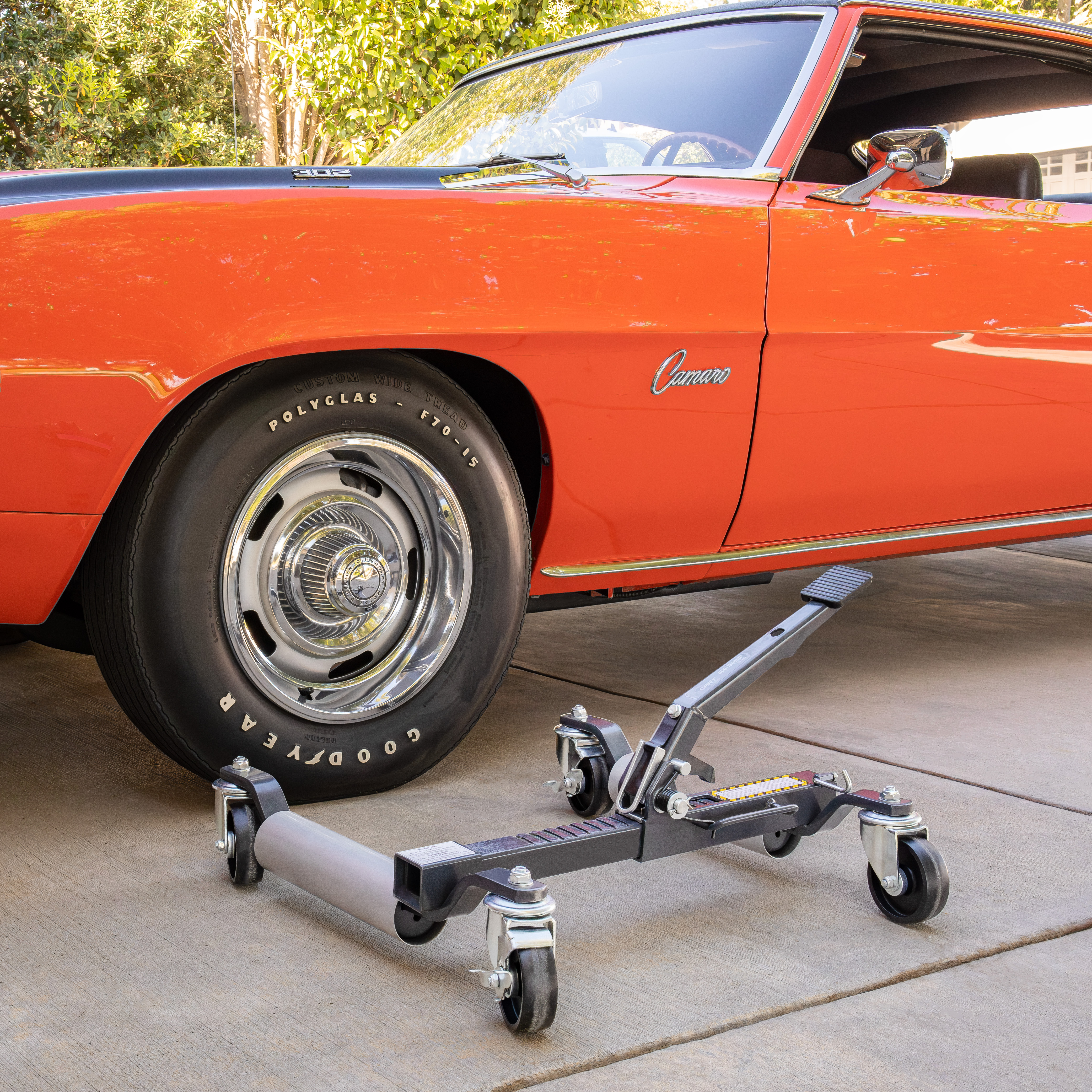 Smooth-Rolling Vehicle Dollies for Shops and Garages